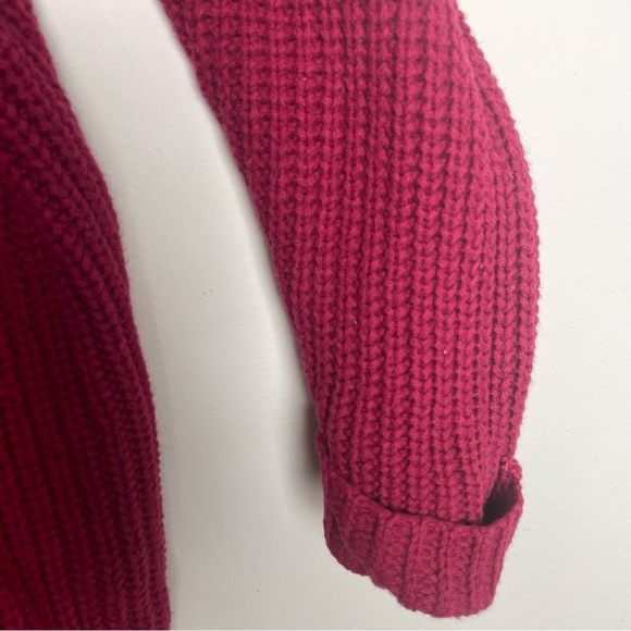 American Eagle Hot Pink Knitted Turtleneck Sweater Size XS/S - Picture 2 of 7